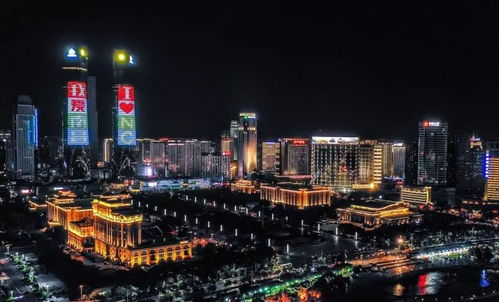 昨天鄧超 楊鈺瑩來南昌了,還向大家推介江西的美景與美食